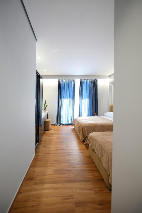 Bed and Breakfast Ulcas Guest Huse à Vlorë Extérieur photo