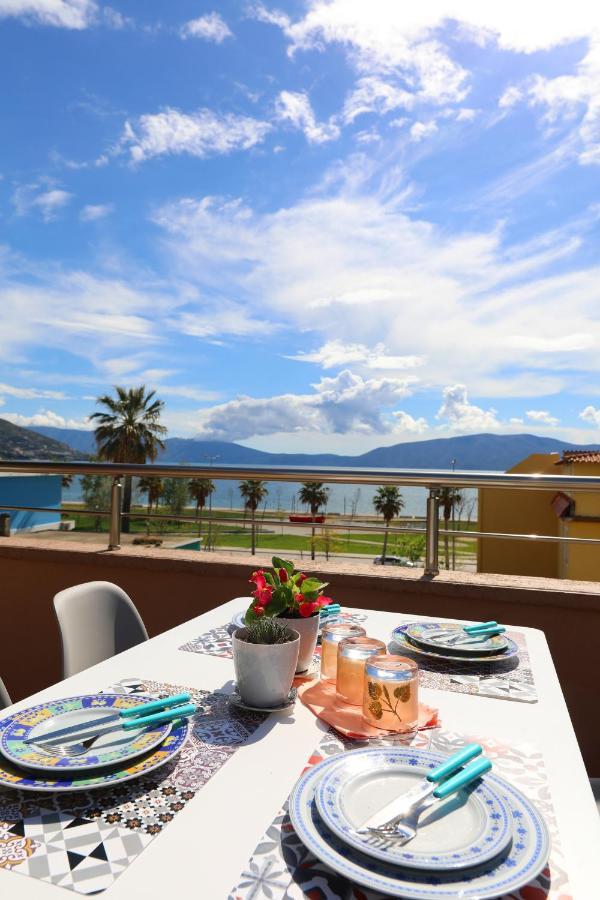Bed and Breakfast Ulcas Guest Huse à Vlorë Extérieur photo
